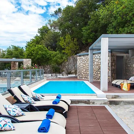 Villa Thealos Village Lefkada