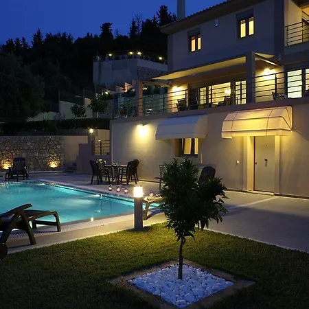 فيلة Thealos Village Lefkada 3*