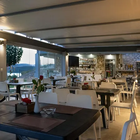 Thealos Village Lefkada 3* Ligia