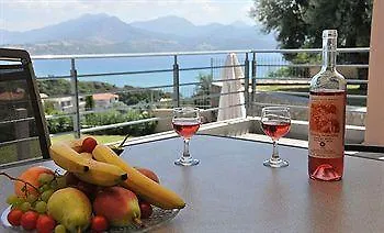 Thealos Village Lefkada 3* Ligia