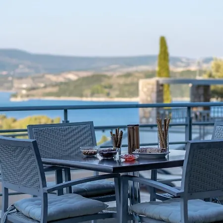 Thealos Village Lefkada *